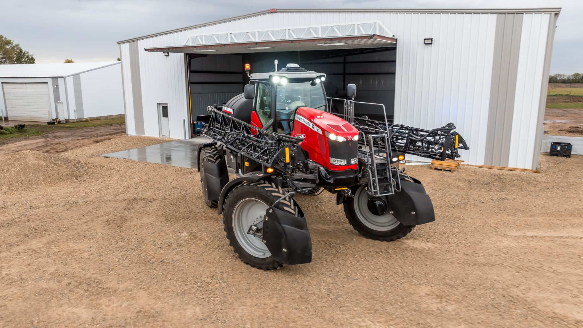 Tractor-Style Cab